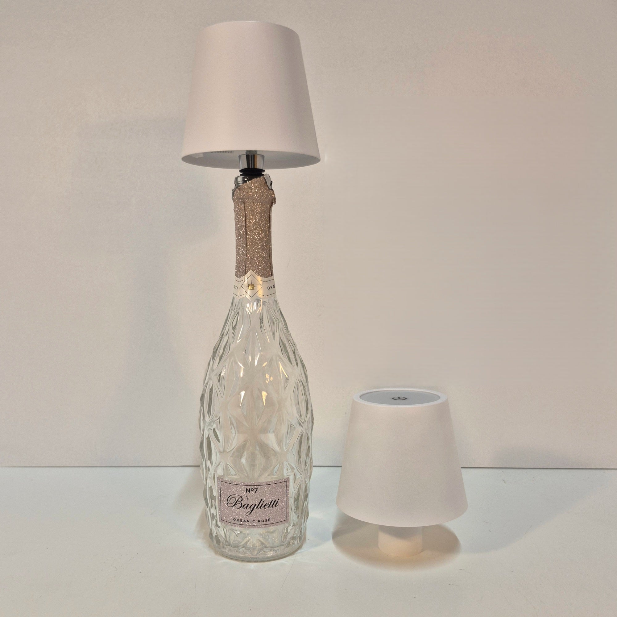 LUQQi H4 + Fleslamp Wit (set van 4)